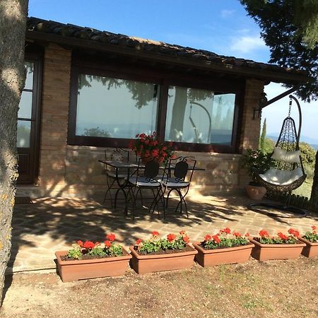 Agriturismo La Bicocca - Apt. "Il Leccio" Кастель-Ригоне Экстерьер фото
