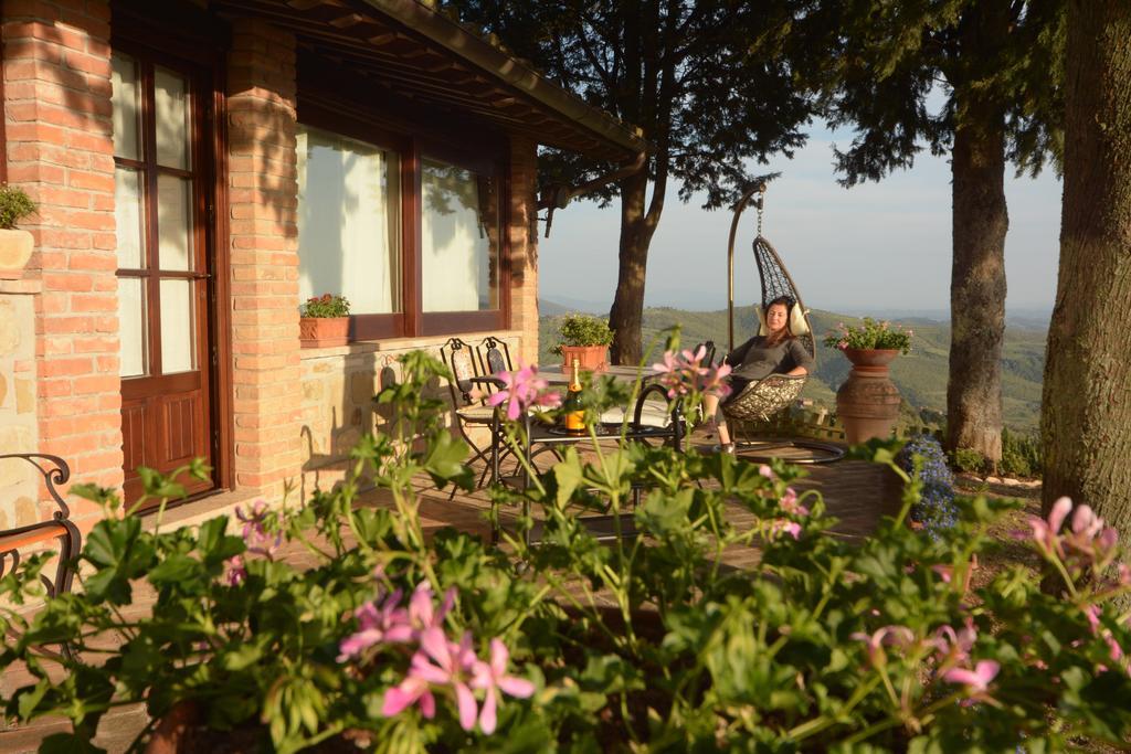Agriturismo La Bicocca - Apt. "Il Leccio" Кастель-Ригоне Экстерьер фото