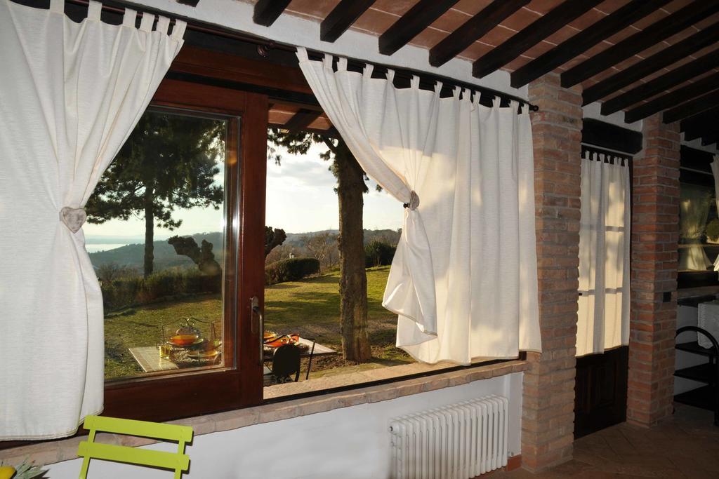 Agriturismo La Bicocca - Apt. "Il Leccio" Кастель-Ригоне Экстерьер фото